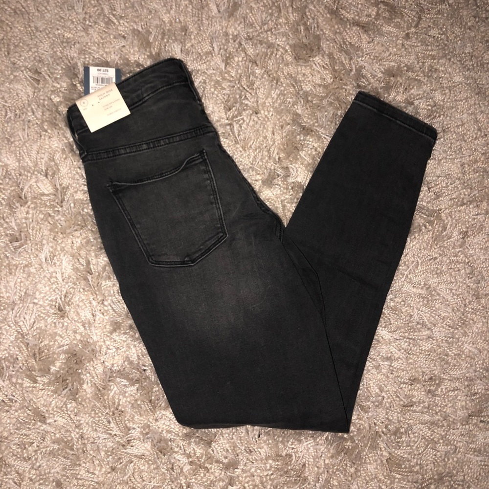 Universal thread jeans